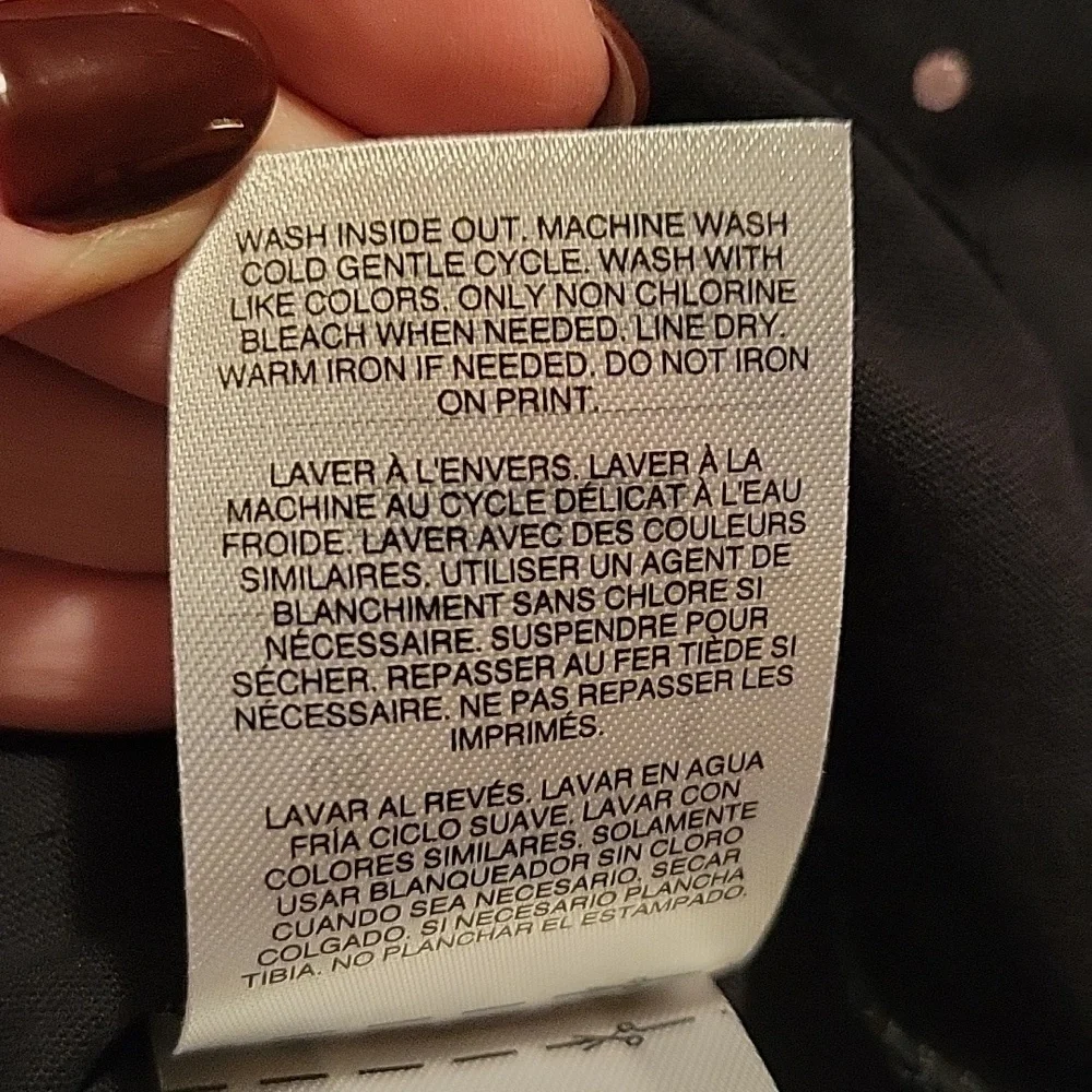 NWT: adidas Girls CrewNeck Long Sleeve Graphic Tee With Foil Logo & Purple Stars - Picture 7 of 12